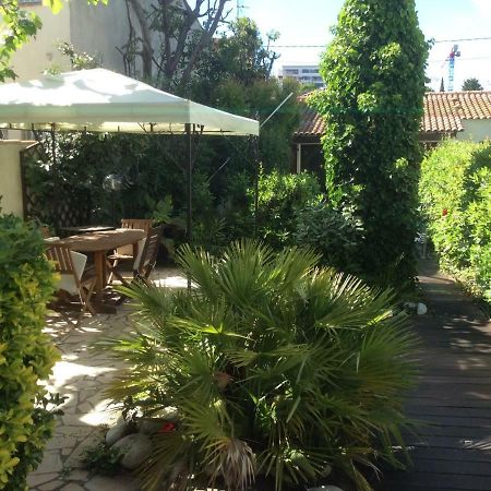 La Palmeraie Marseille Exteriör bild