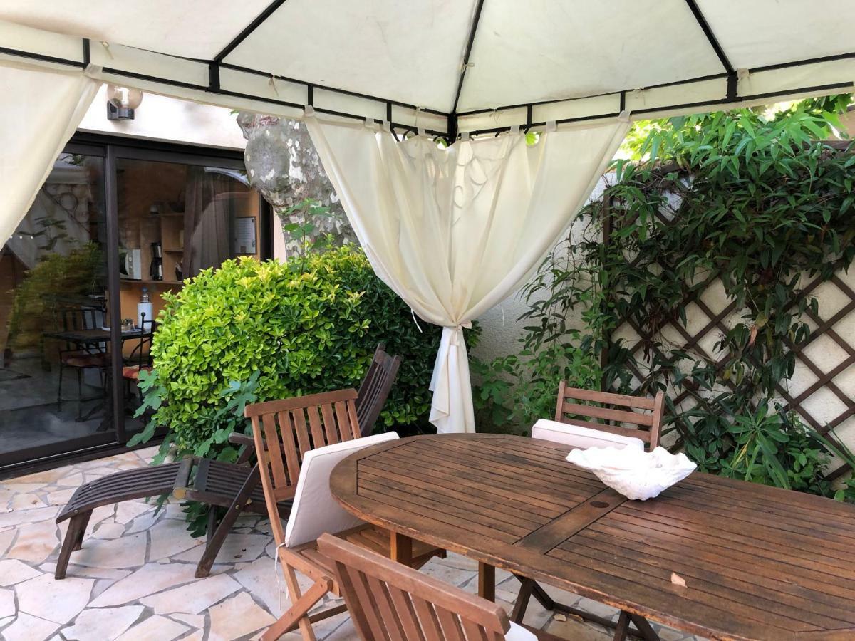 La Palmeraie Marseille Exteriör bild
